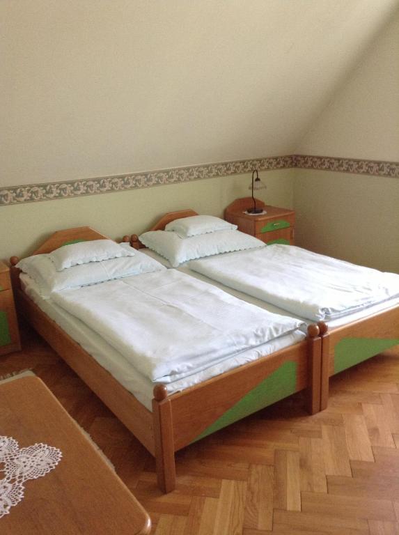 Főnix Fogadó Lenti Habitación foto